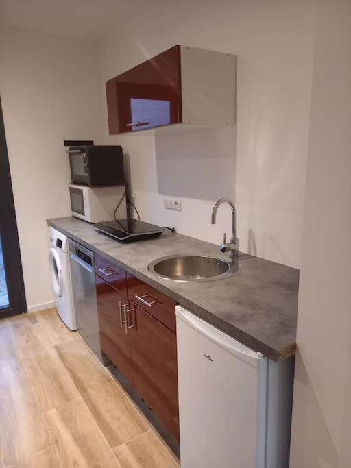 Le 2 Ter Appartement Puyloubier Buitenkant foto